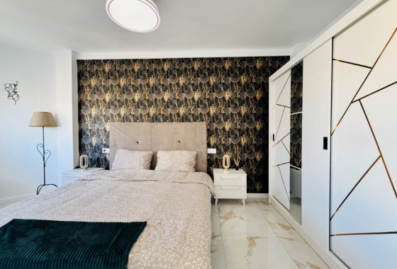 Rynek wtórny - Apartament - Torrevieja - La Mata