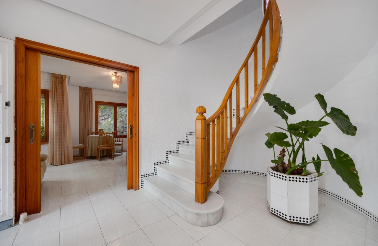 Reventa - Villa - Santa Pola