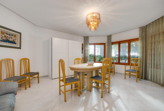 Reventa - Villa - Santa Pola