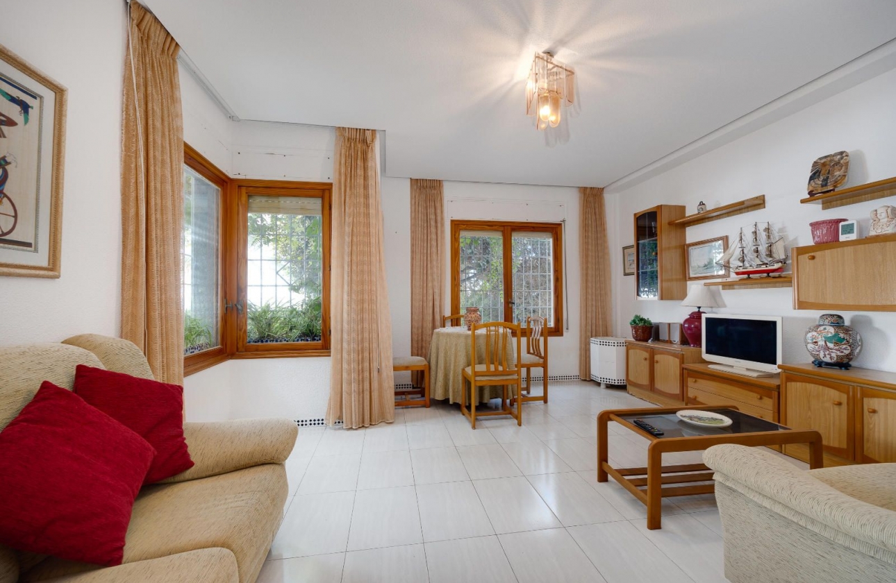 Reventa - Villa - Santa Pola