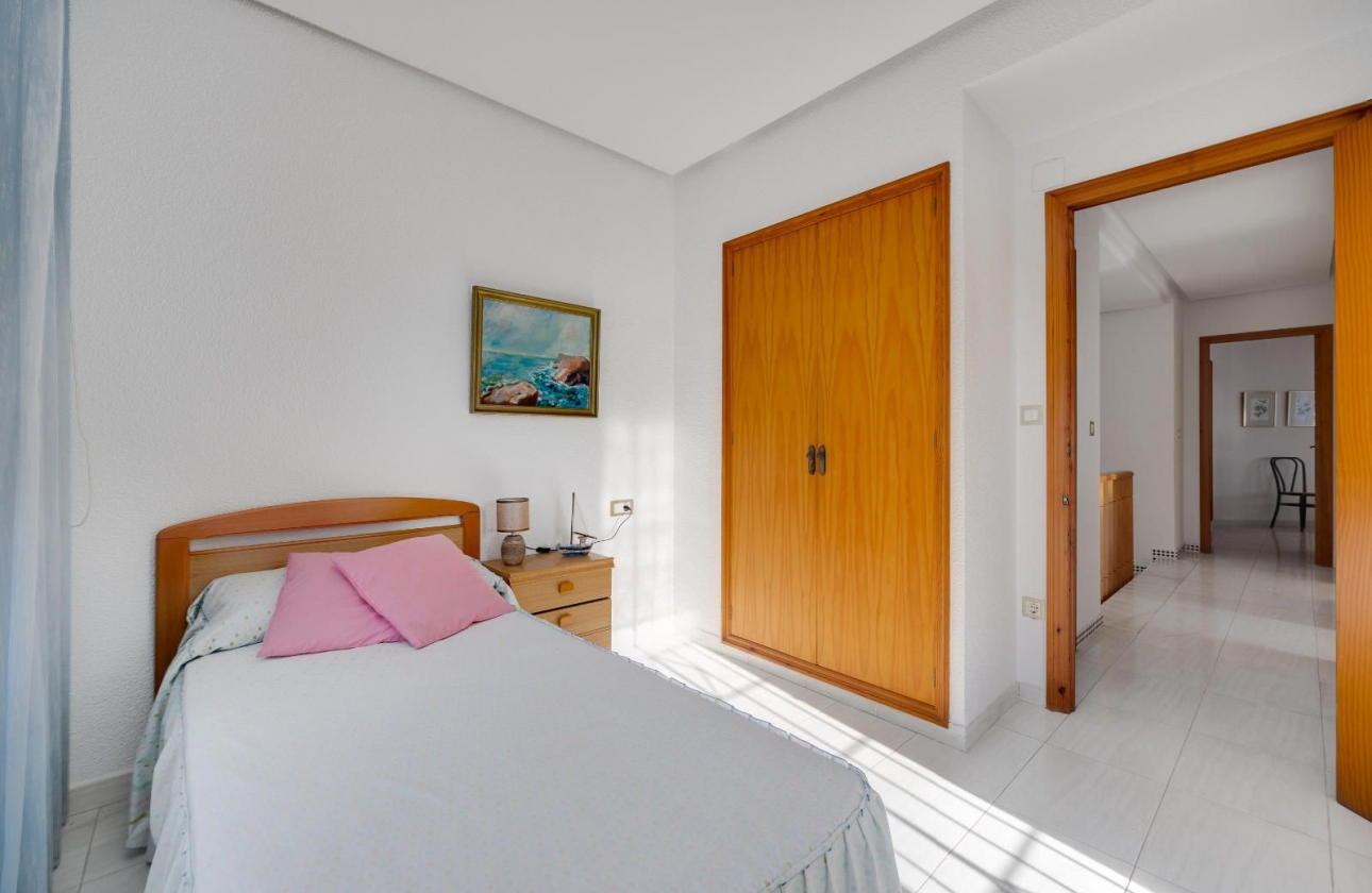 Reventa - Villa - Santa Pola