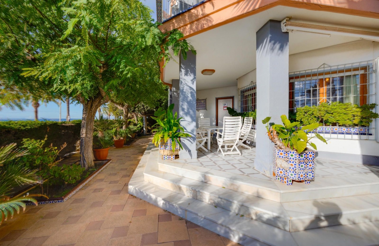 Reventa - Villa - Santa Pola