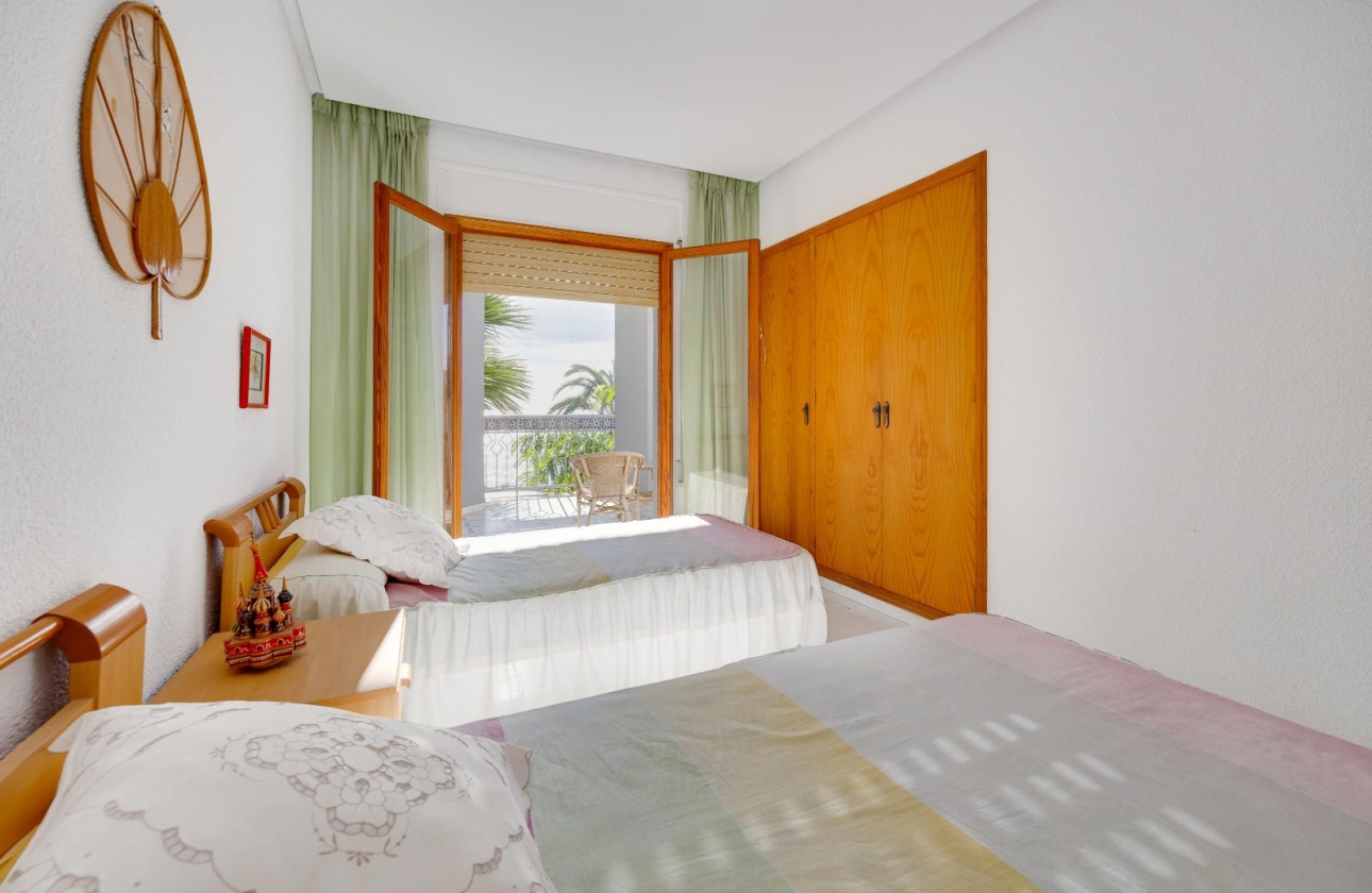 Reventa - Villa - Santa Pola