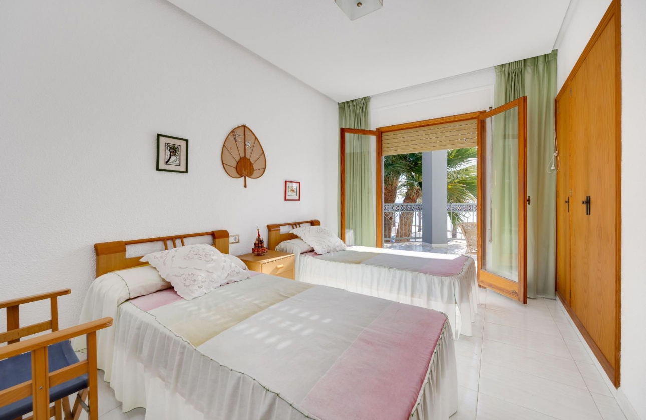 Reventa - Villa - Santa Pola