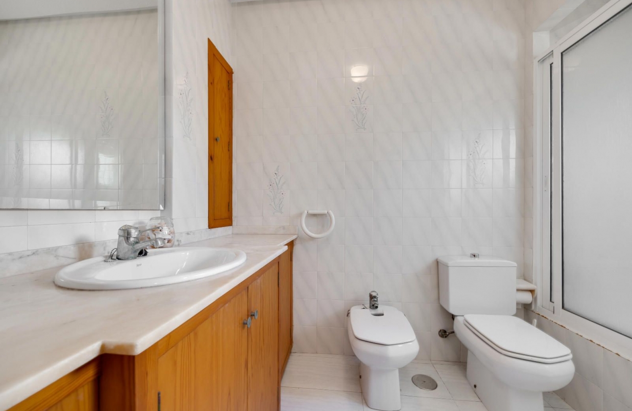 Reventa - Villa - Santa Pola