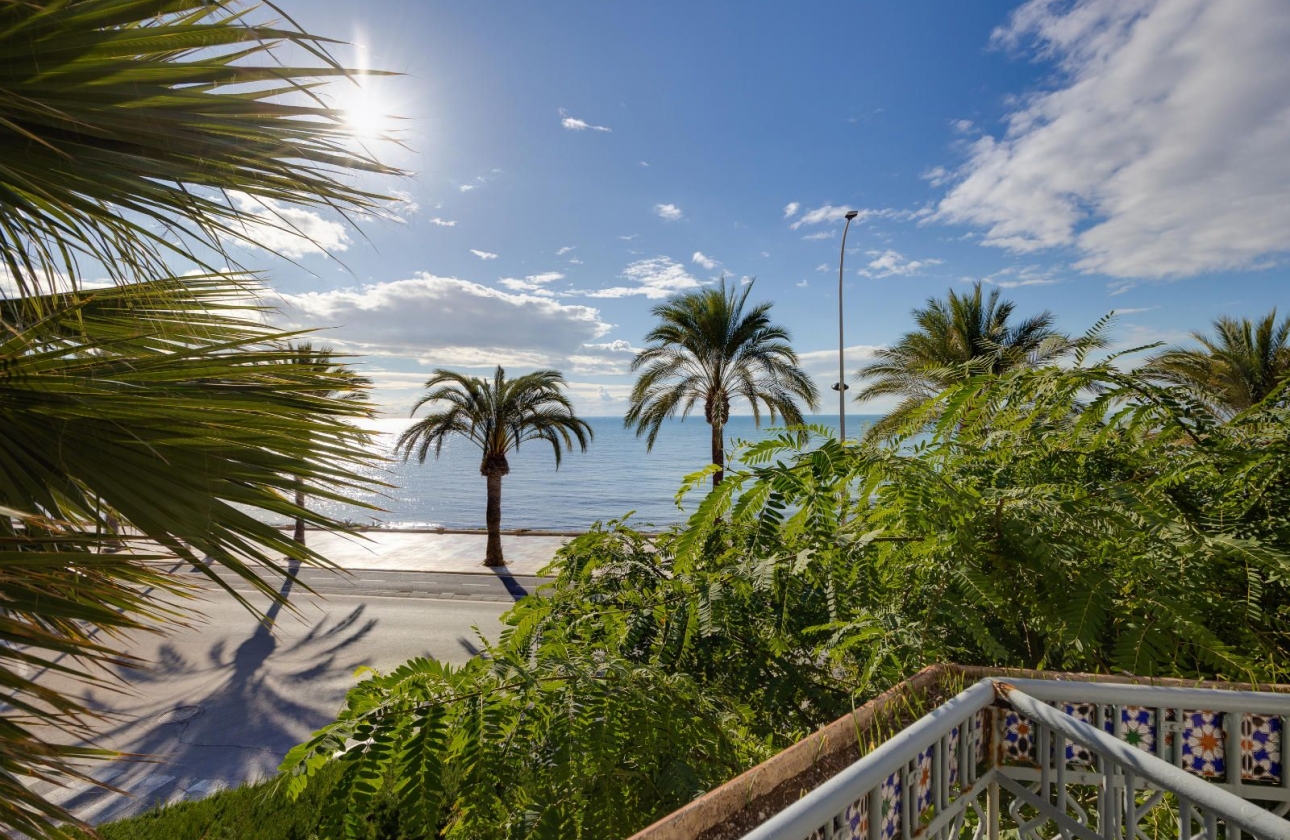 Reventa - Villa - Santa Pola