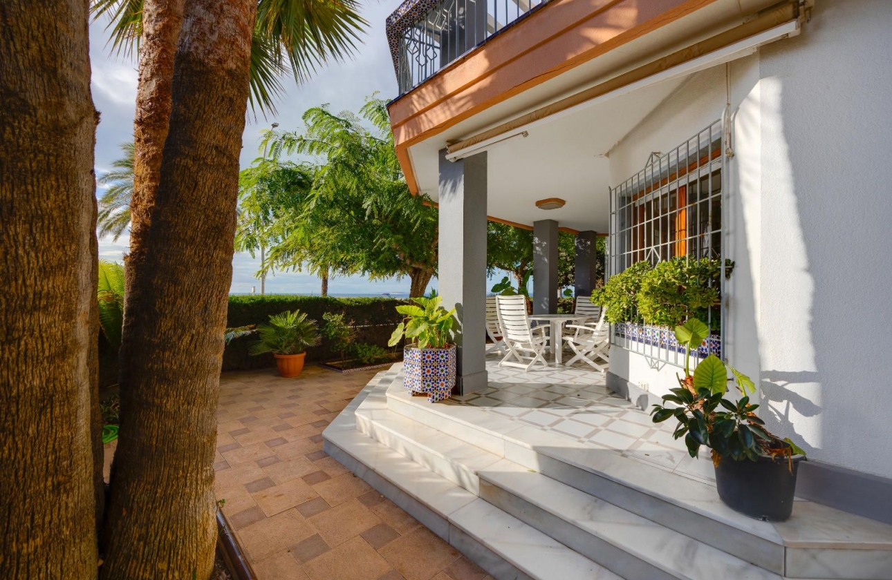 Reventa - Villa - Santa Pola