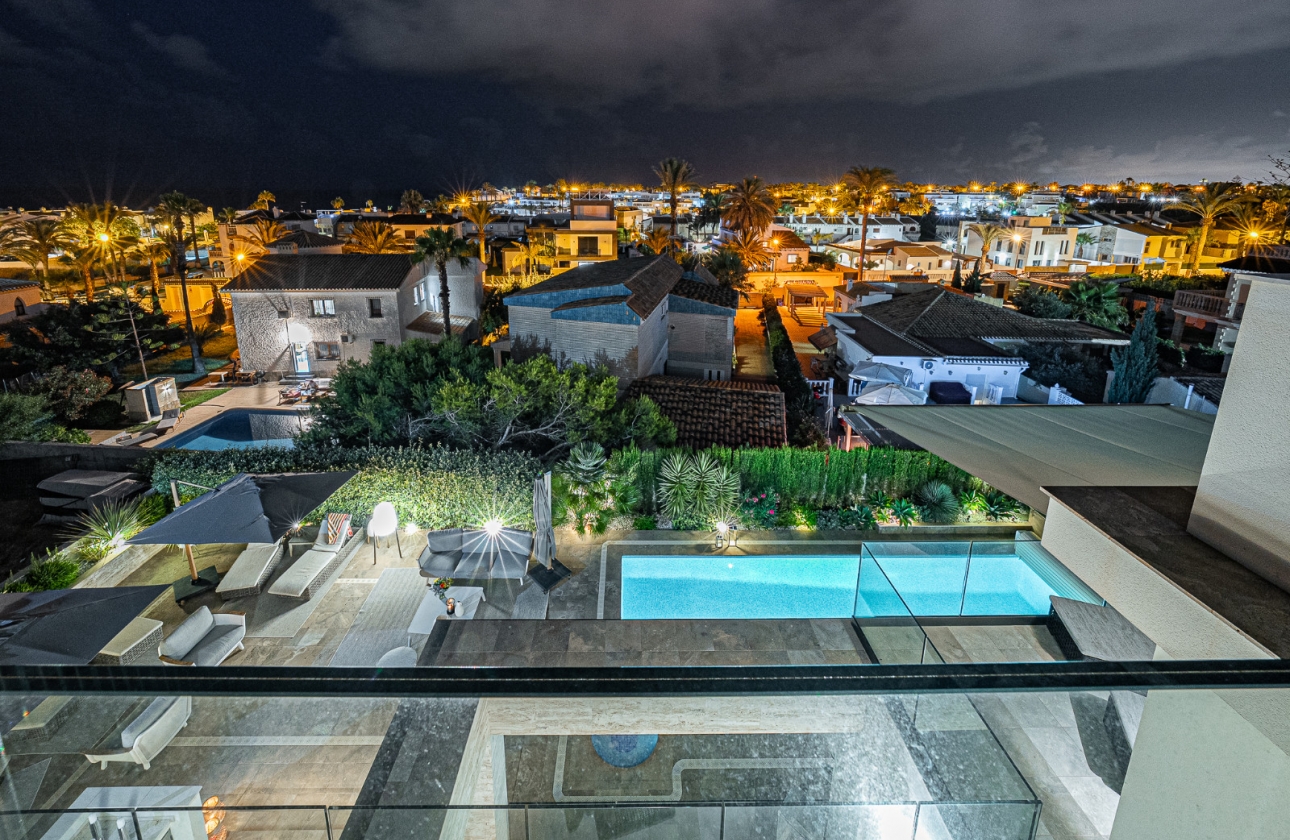 Rynek wtórny - Villa - La Zenia - Beachside