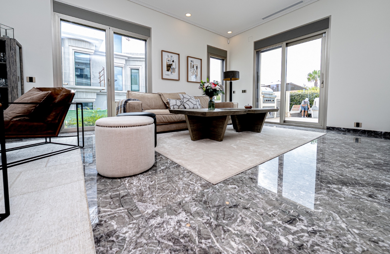 Rynek wtórny - Villa - La Zenia - Beachside