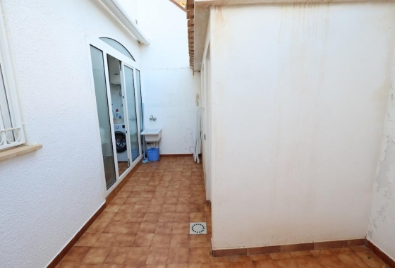 Resale - Bungalow - Orihuela Costa - Campoamor