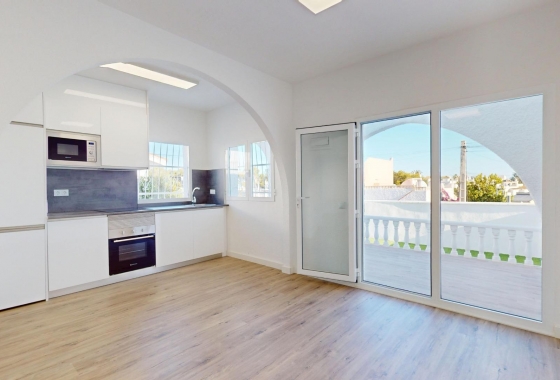 Resale - Bungalow - San Miguel de Salinas - BLUE LAGOON