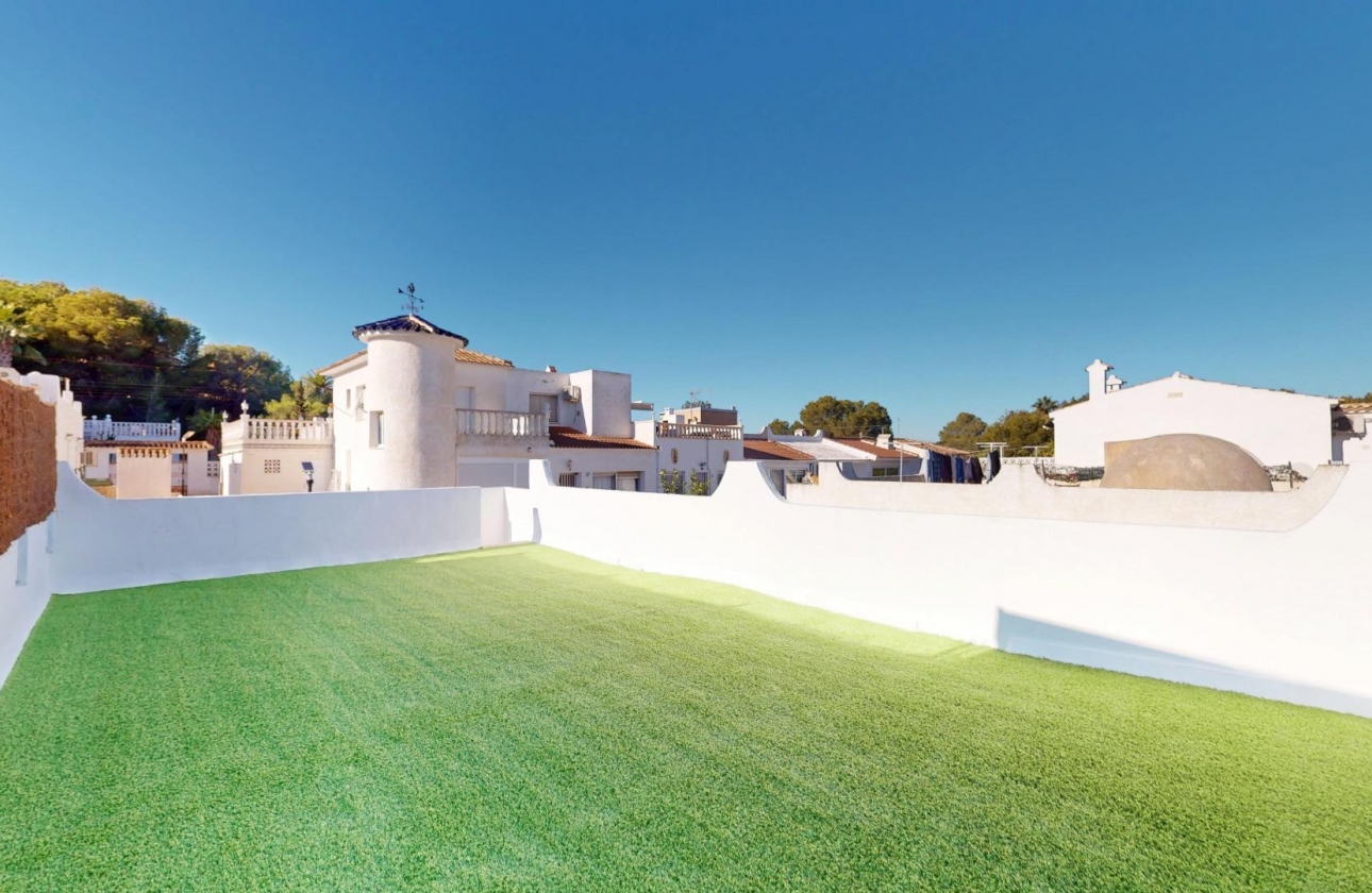 Resale - Bungalow - San Miguel de Salinas - BLUE LAGOON