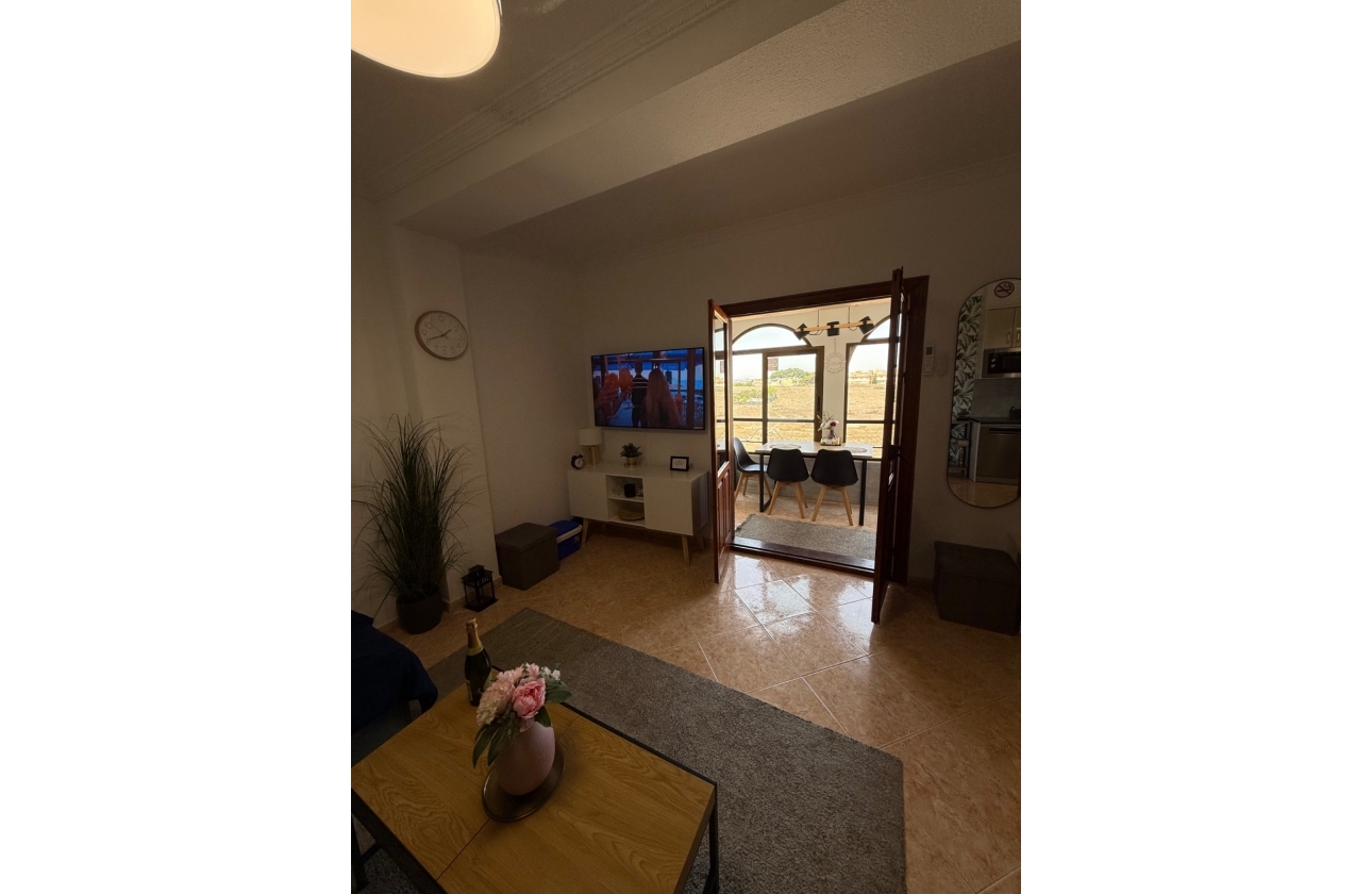 Resale - Apartment - Torrevieja - La Mata