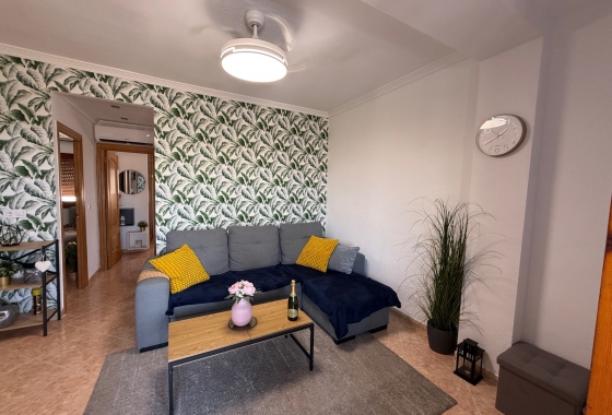 Resale - Apartment - Torrevieja - La Mata