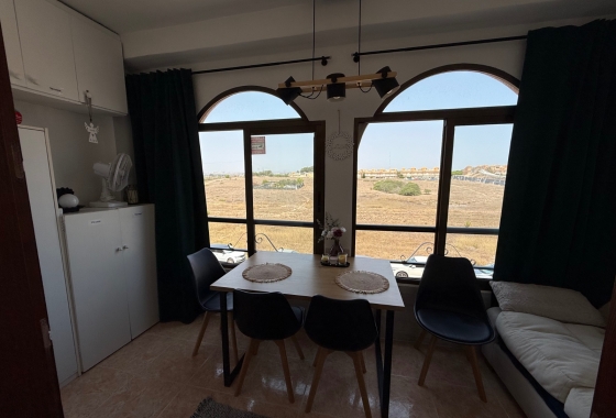 Resale - Apartment - Torrevieja - La Mata