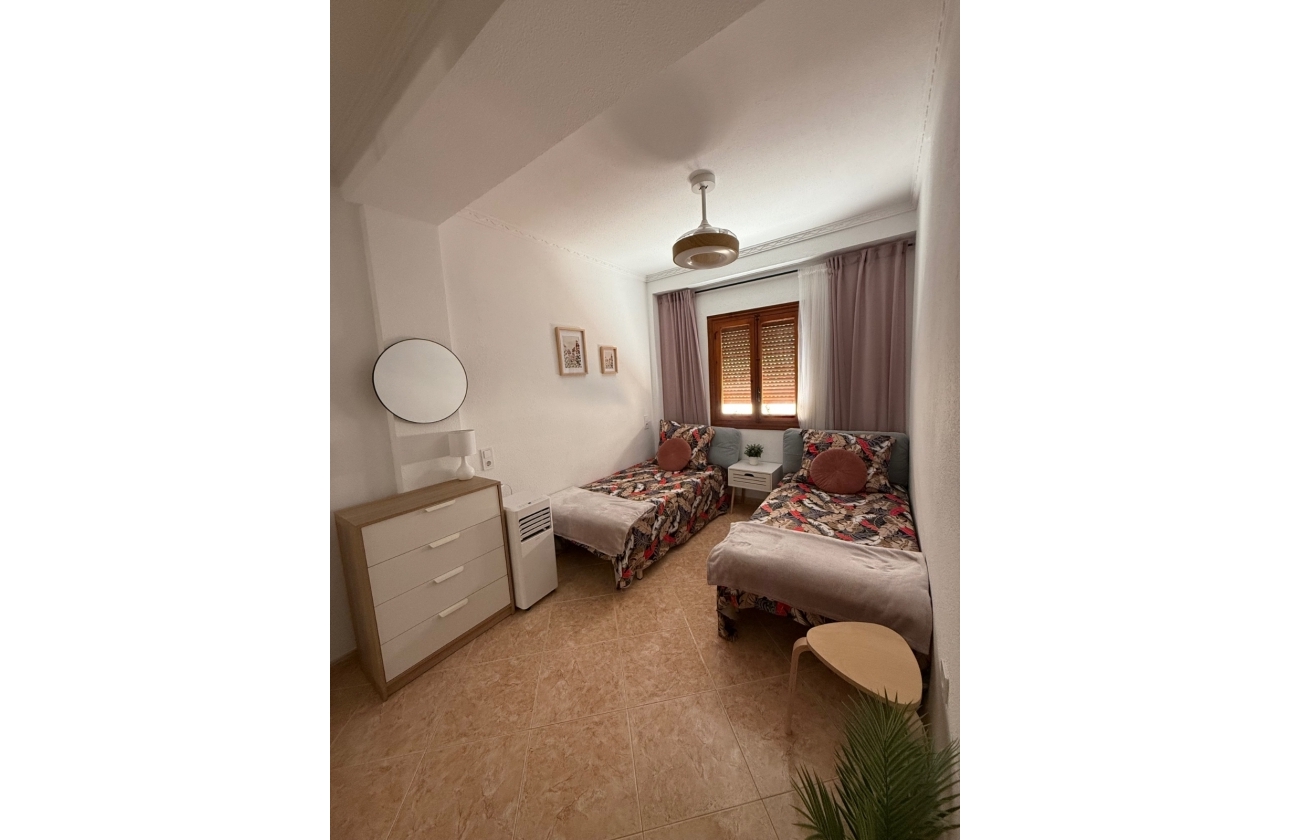 Resale - Apartment - Torrevieja - La Mata