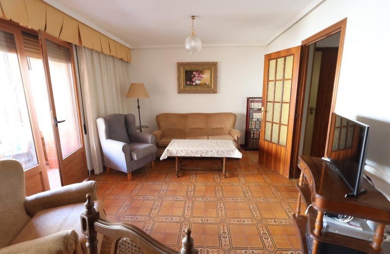 Resale - Apartment - Torrevieja - Playa del Cura