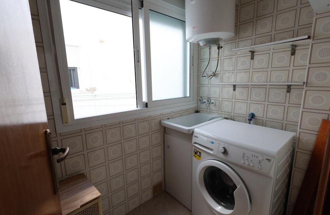 Resale - Apartment - Torrevieja - Playa del Cura