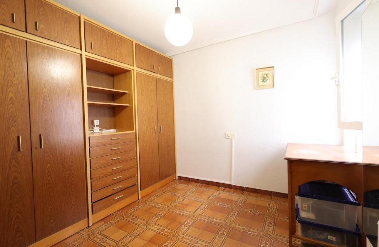 Resale - Apartment - Torrevieja - Playa del Cura