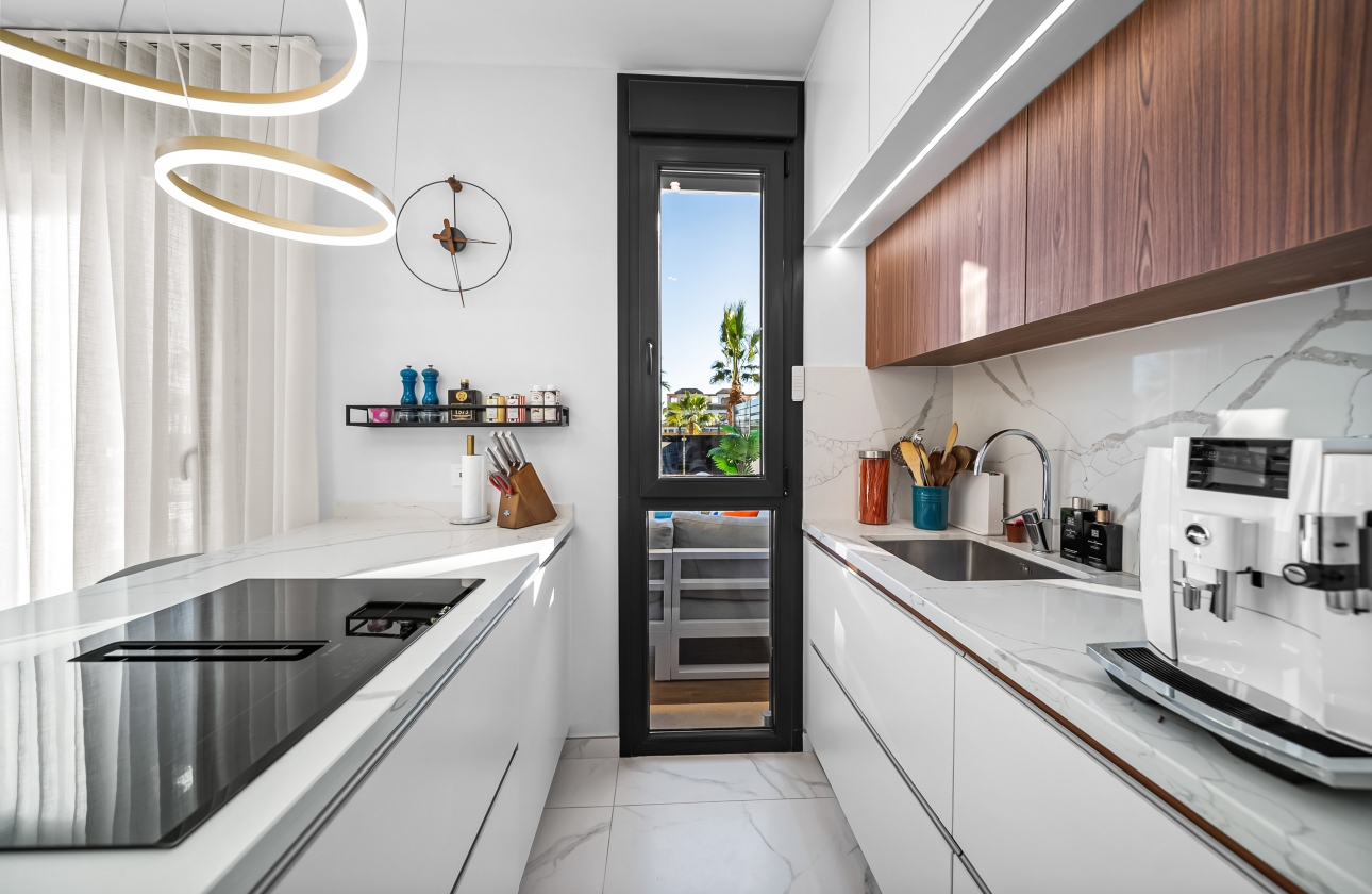 Rynek wtórny - Villa - Orihuela Costa - Lomas de Cabo Roig