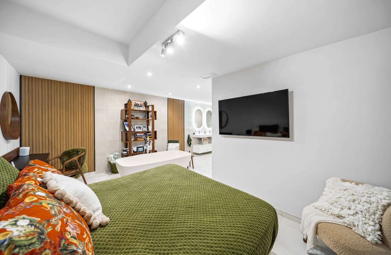 Rynek wtórny - Villa - Orihuela Costa - Lomas de Cabo Roig