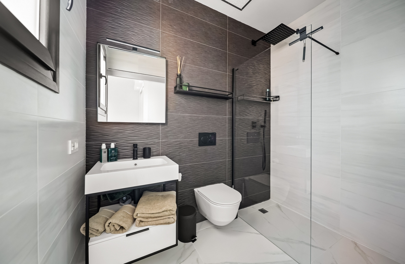 Rynek wtórny - Villa - Orihuela Costa - Lomas de Cabo Roig