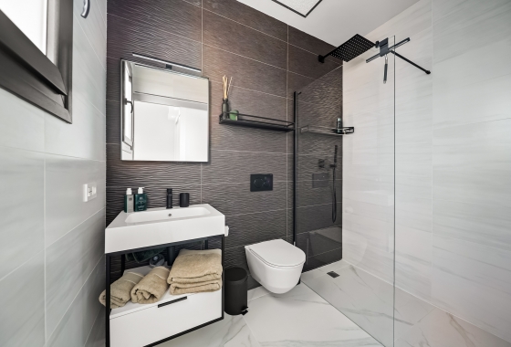 Rynek wtórny - Villa - Orihuela Costa - Lomas de Cabo Roig