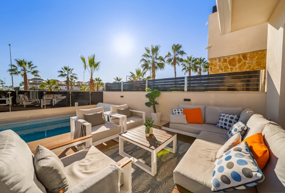 Rynek wtórny - Villa - Orihuela Costa - Lomas de Cabo Roig