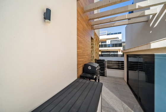 Rynek wtórny - Villa - Orihuela Costa - Lomas de Cabo Roig