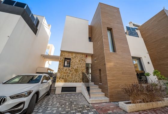 Rynek wtórny - Villa - Orihuela Costa - Lomas de Cabo Roig