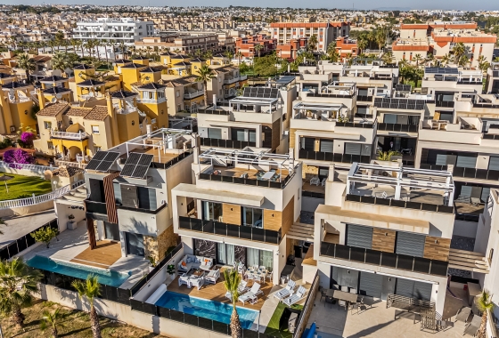 Rynek wtórny - Villa - Orihuela Costa - Lomas de Cabo Roig