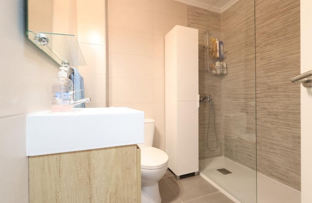 Resale - Apartment - Orihuela Costa - La Regia