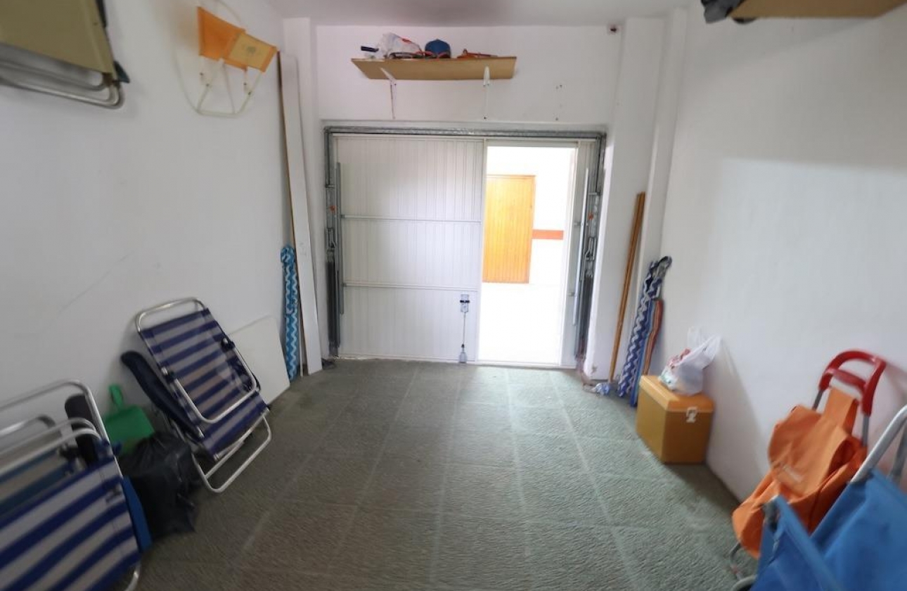 Resale - Apartment - Orihuela Costa - La Regia