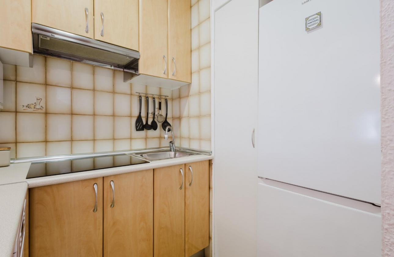 Rynek wtórny - Bungalow - Torrevieja - Playa De Los Naufragos