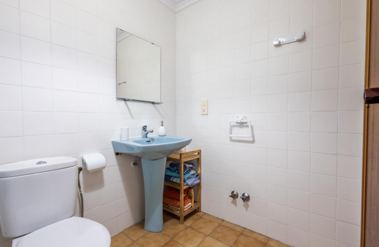 Rynek wtórny - Apartament - Torrevieja - Playa De Los Naufragos
