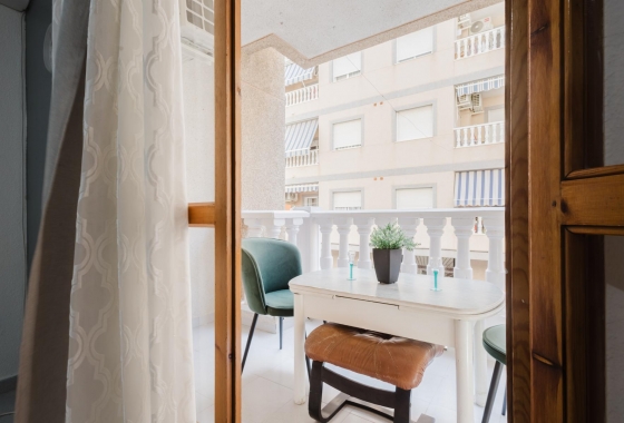 Rynek wtórny - Apartament - Torrevieja - Acequion