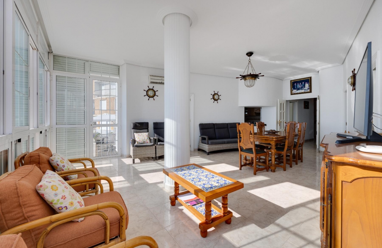 Rynek wtórny - Apartament - Torrevieja - Acequion