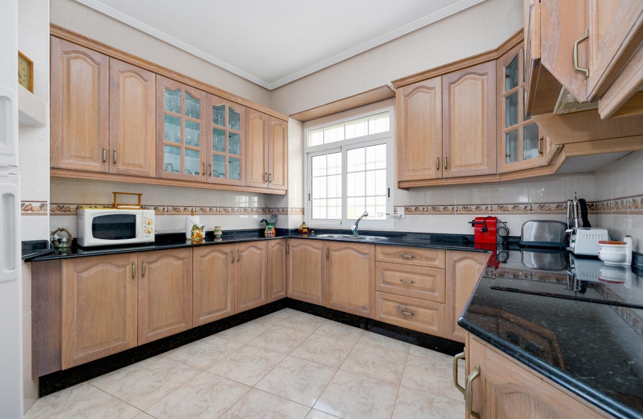 Rynek wtórny - Apartament - Torrevieja - Acequion