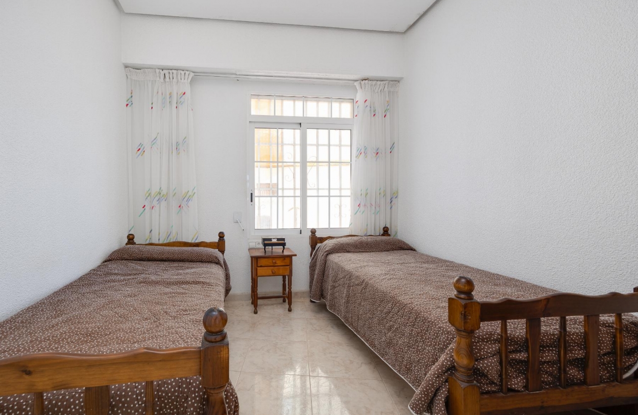 Rynek wtórny - Apartament - Torrevieja - Acequion