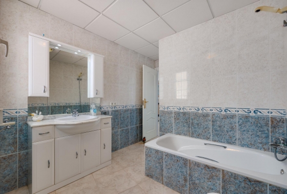 Rynek wtórny - Apartament - Torrevieja - Acequion