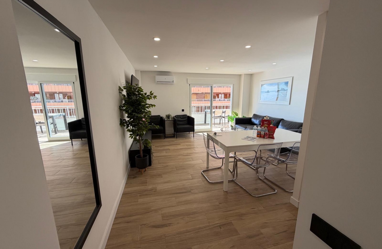 Rynek wtórny - Apartament - Torrevieja - Acequion