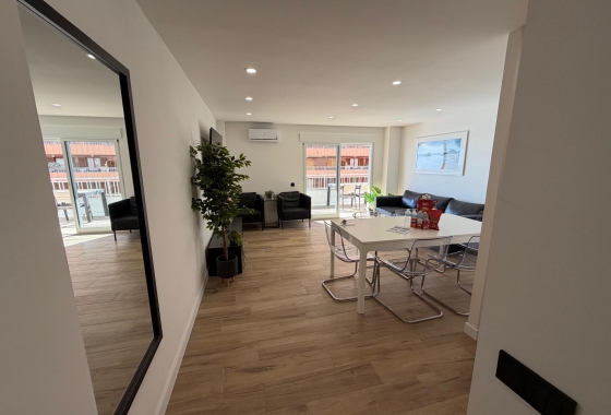 Rynek wtórny - Apartament - Torrevieja - Acequion