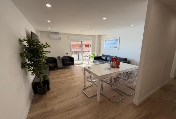 Rynek wtórny - Apartament - Torrevieja - Acequion