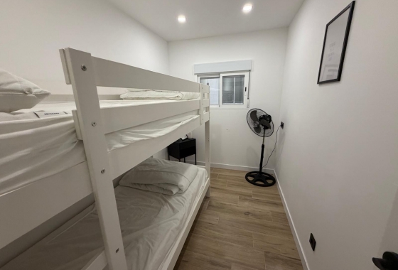 Rynek wtórny - Apartament - Torrevieja - Acequion