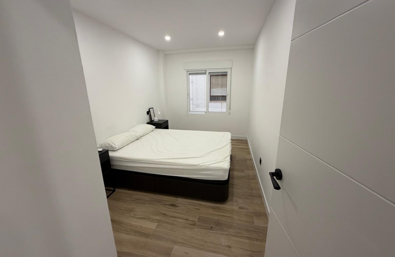 Rynek wtórny - Apartament - Torrevieja - Acequion