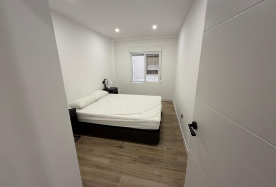 Rynek wtórny - Apartament - Torrevieja - Acequion