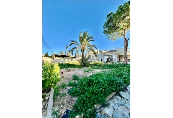 Resale - Villa - Torrevieja - Aguas Nuevas