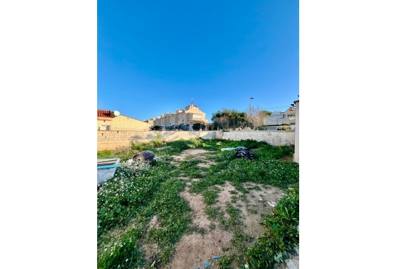 Resale - Villa - Torrevieja - Aguas Nuevas