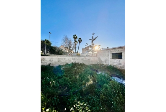 Resale - Villa - Torrevieja - Aguas Nuevas