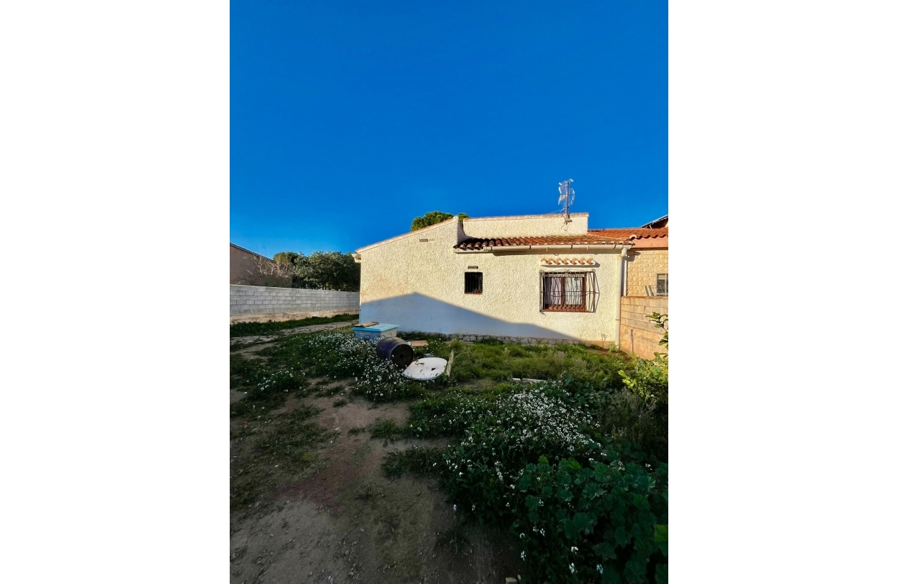 Resale - Villa - Torrevieja - Aguas Nuevas